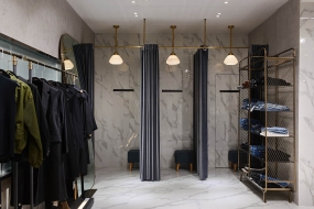 服装专卖店空间设计效果