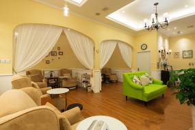 店面装修案例图片,美甲沙龙空间布局效果图