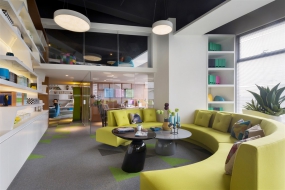 科技办公室等候区装修设计图