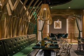 火锅店空间设计实景图,火锅店空间设计案例图