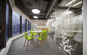 茶水间玻璃隔断效果图,玻璃隔断效果图