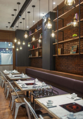 火锅店店面设计案例图,火锅店店面设计布局图