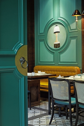 火锅餐厅装饰实景图