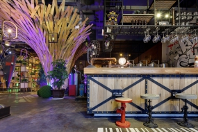 烤肉店装饰实景图