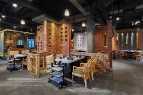 烤肉店装修设计布局图,烤肉店装修设计实景图