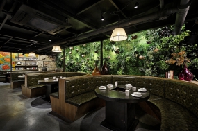 火锅店店面空间设计实景图,火锅店店面空间设计布局图