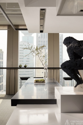 商务沉稳办公室装修效果图