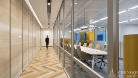 工业风办公室设计效果图欣赏,办公室和装修设计图