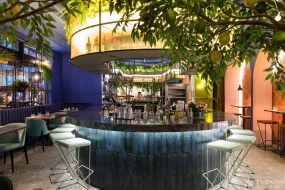 酒吧空间装饰实景图,酒吧空间装饰案例图