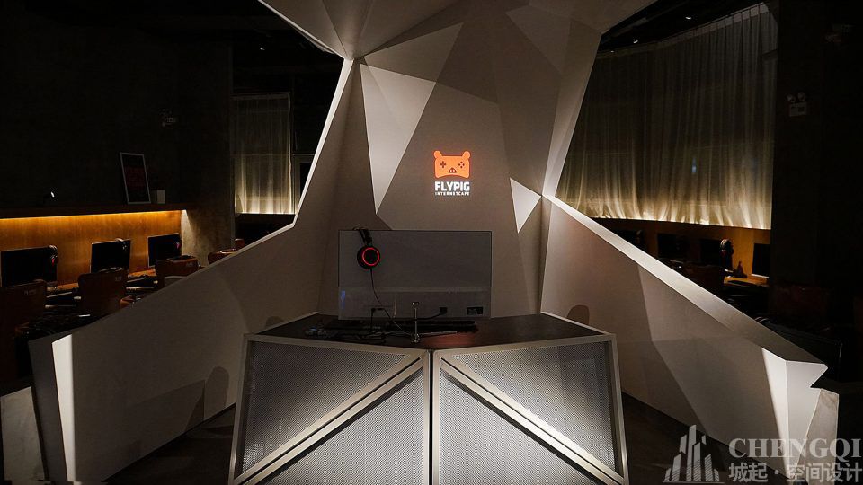 网咖空间装饰实景图,网咖空间装饰案例图