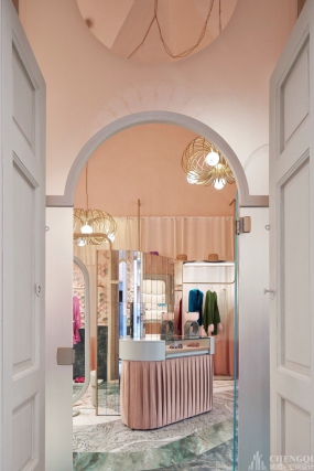 女装店空间设计图片,女装店空间设计实景图