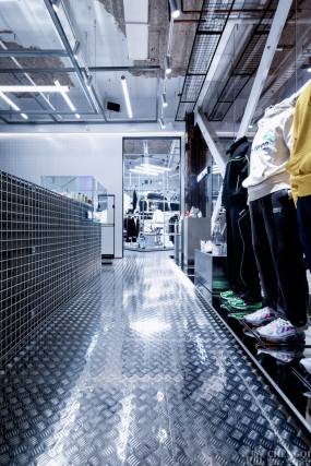 鞋店专卖店设计效果图,鞋店专卖店装修布局图