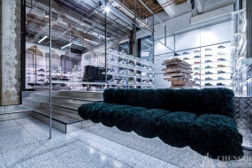 鞋店专卖店装饰布局图