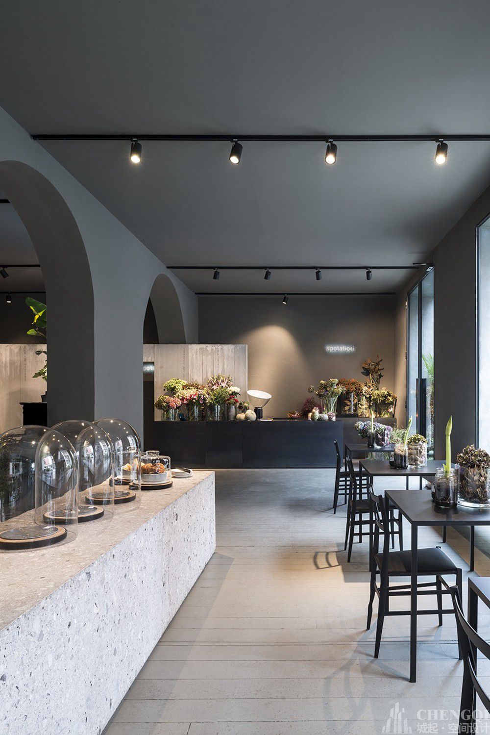 花店店铺装修效果图,花店店铺空间装饰实景图