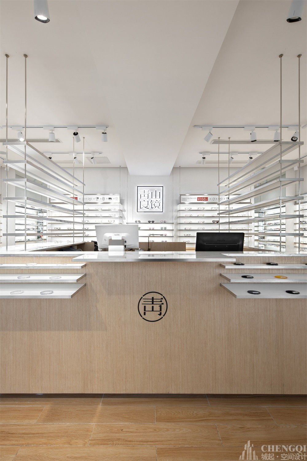 眼镜店装饰案例效果图,眼镜店装饰大图