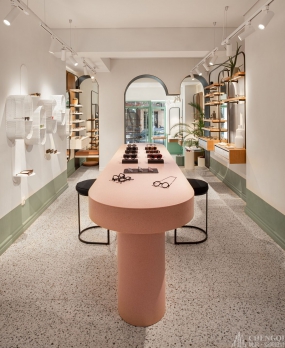 眼镜店空间设计实景图,眼镜店空间设计效果图