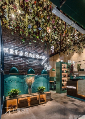 主题餐厅装饰实景图,主题餐厅装饰布局图