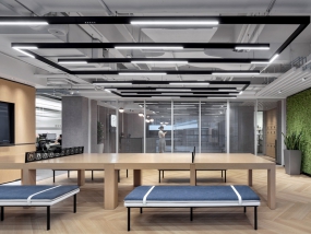 现代商务风格休闲活动区设计图片