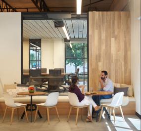 开放式办公室餐桌摆放效果图