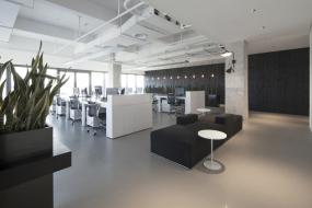 工业风极简办公室员工区装修效果图