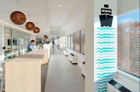 最新办公室休闲区吧台装修效果图