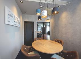 loft办公室会客室装修设计效果图