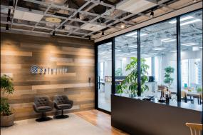 loft办公室前厅等候区装修效果图片