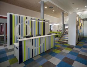 简约小型办公室前台装修设计图片2018