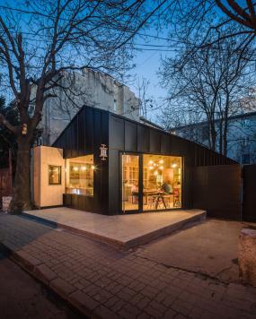 酒吧吧台装修设计图