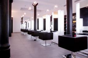 现代简约普通美发店装修图