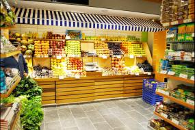 小型超市水果店面装修效果图