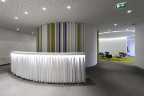 办公室前台简约装修效果图