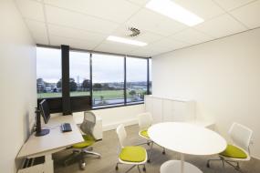 简约美式风格总经理办公室装修效果图