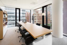 创意小型总经理办公室设计装修图片