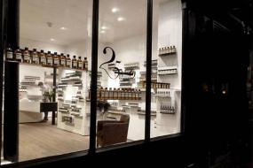 大型化妆品店室内设计效果图大全