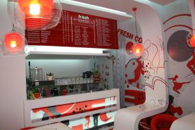 甜品店店面吊顶装修效果图