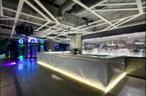 创意酒吧吧台酒柜图片