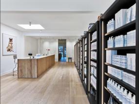 时尚现代风格化妆品店装修效果图大全