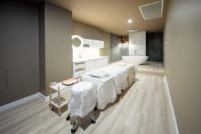 美容门面室内壁灯装修效果图片