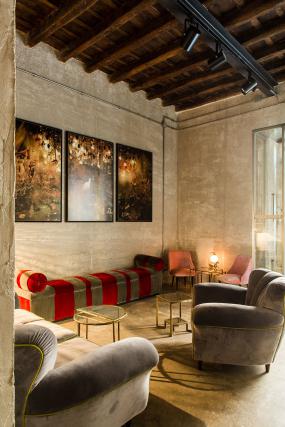 潮流酒吧吧台酒柜效果图