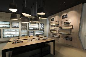 化妆品店装修室内装饰设计效果图赏析