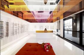小型眼镜店装修实景图