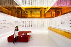 20平眼镜店装修效果图