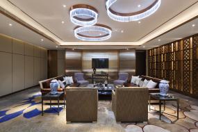 2018小型茶餐厅拼花地砖装修效果图片