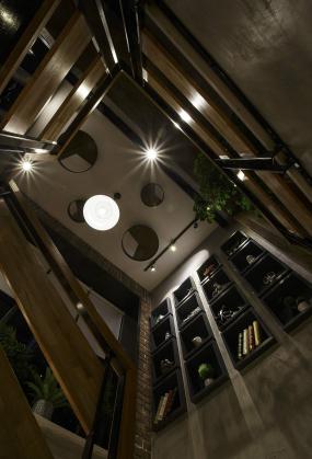 咖啡厅吊灯装修图片