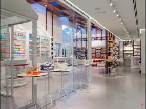 化妆品店展示架设计装修图