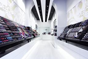 商场化妆品店设计效果图欣赏