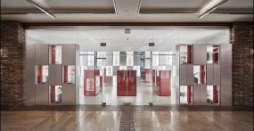 眼镜店装修图片