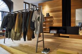 时尚男装店面装修效果图片大全