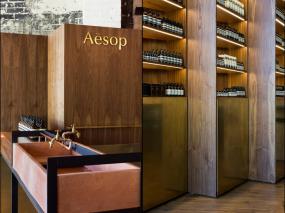 化妆品店室内货架设计装修效果图片